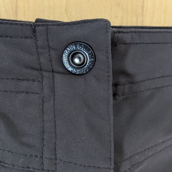 MEC hiking trail gorpcore skirt brown size 12 @P - Picture 4 of 13